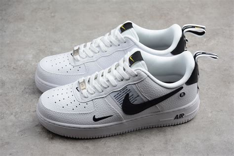 nike airforce 1 07 maat 39|Nike Air Force foot locker.